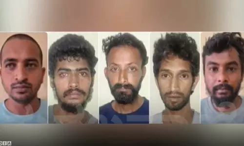 വിരാജ്പേട്ടയിലെ മലയാളി വ്യവസായിയുടെ കൊലപാതകം: കർണാടക സ്വദേശികളായ അഞ്ച് പേർ അറസ്റ്റിൽ വിരാജ്പേട്ടയിലെ മലയാളി വ്യവസായിയുടെ കൊലപാതകം: കർണാടക സ്വദേശികളായ അഞ്ച് പേർ അറസ്റ്റിൽ