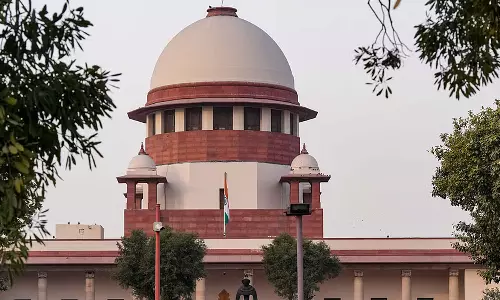 എയ്ഡഡ് അധ്യാപകരായ വൈദികരും കന്യാസ്ത്രീകളും ആദായനികുതി അടയ്ക്കണം: പുനഃപരിശോധനാ ഹരജികൾ തള്ളി സുപ്രിംകോടതി