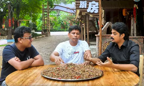 Firos Chuttippara food vlog video Firos Chuttippara food vlog video