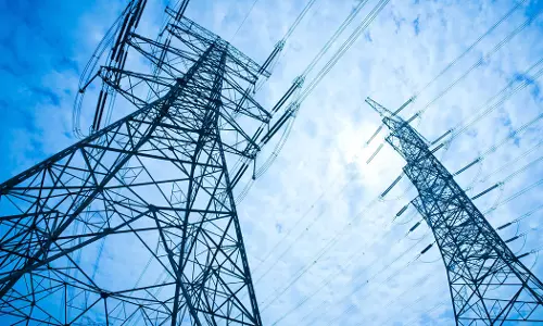 Qatar signs 3.1 billion riyals worth of contracts for electricity infrastructure development