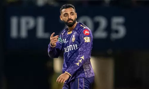 വിക്കറ്റിന് പിന്നാലെ ബ്രെവിസിനോട് കേറിപ്പോവാൻ ആംഗ്യം കാണിച്ചു; ചക്രവര്ത്തിക്ക് എട്ടിന്റെ പണി വിക്കറ്റിന് പിന്നാലെ ബ്രെവിസിനോട് കേറിപ്പോവാൻ ആംഗ്യം കാണിച്ചു; ചക്രവര്ത്തിക്ക് എട്ടിന്റെ പണി