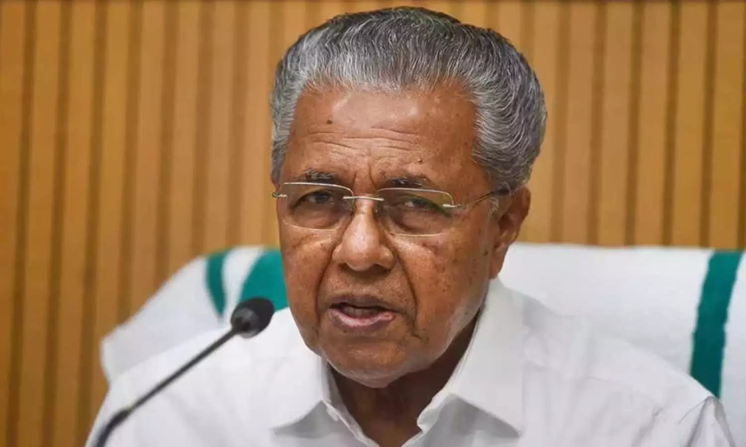 ജനങ്ങളും നാടും സമാധാനമാണ് ആഗ്രഹിക്കുന്നത്; വെടിനിർത്തൽ സ്വാഗതം ചെയ്ത് മുഖ്യമന്ത്രി