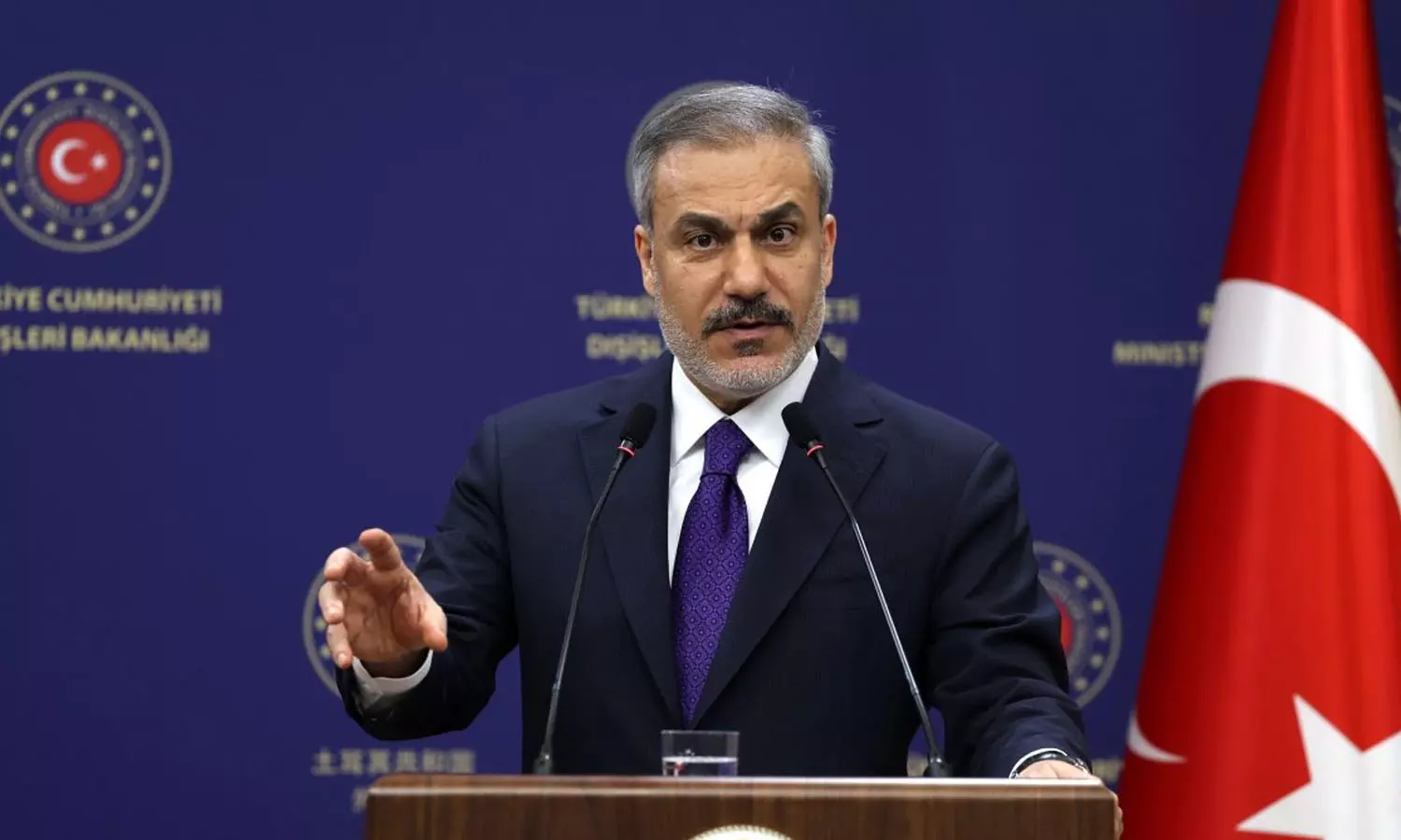 ശരീരത്തിൽ വിഷം പ്രവേശിപ്പിച്ച് വധിക്കാൻ ശ്രമിച്ചു; വെളിപ്പെടുത്തലുമായി തുർക്കി വിദേശകാര്യ മന്ത്രി ഹകാൻ ഫിദാൻ