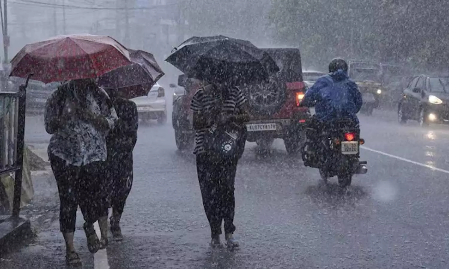 ഇന്ന് വ്യാപക മഴക്ക് സാധ്യത; 6 ജില്ലകളിൽ യെല്ലോ അലർട്ട്