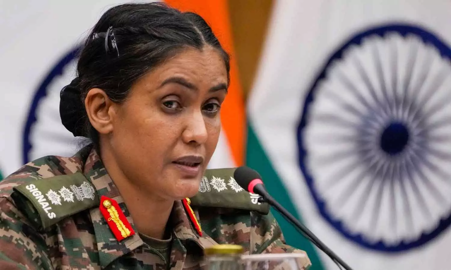 കേണൽ സോഫിയ ഖുറേഷിക്കെതിരായ അധിക്ഷേപം: ബിജെപി മന്ത്രിയെ തള്ളി കേന്ദ്ര നേതൃത്വം കേണൽ സോഫിയ ഖുറേഷിക്കെതിരായ അധിക്ഷേപം: ബിജെപി മന്ത്രിയെ തള്ളി കേന്ദ്ര നേതൃത്വം