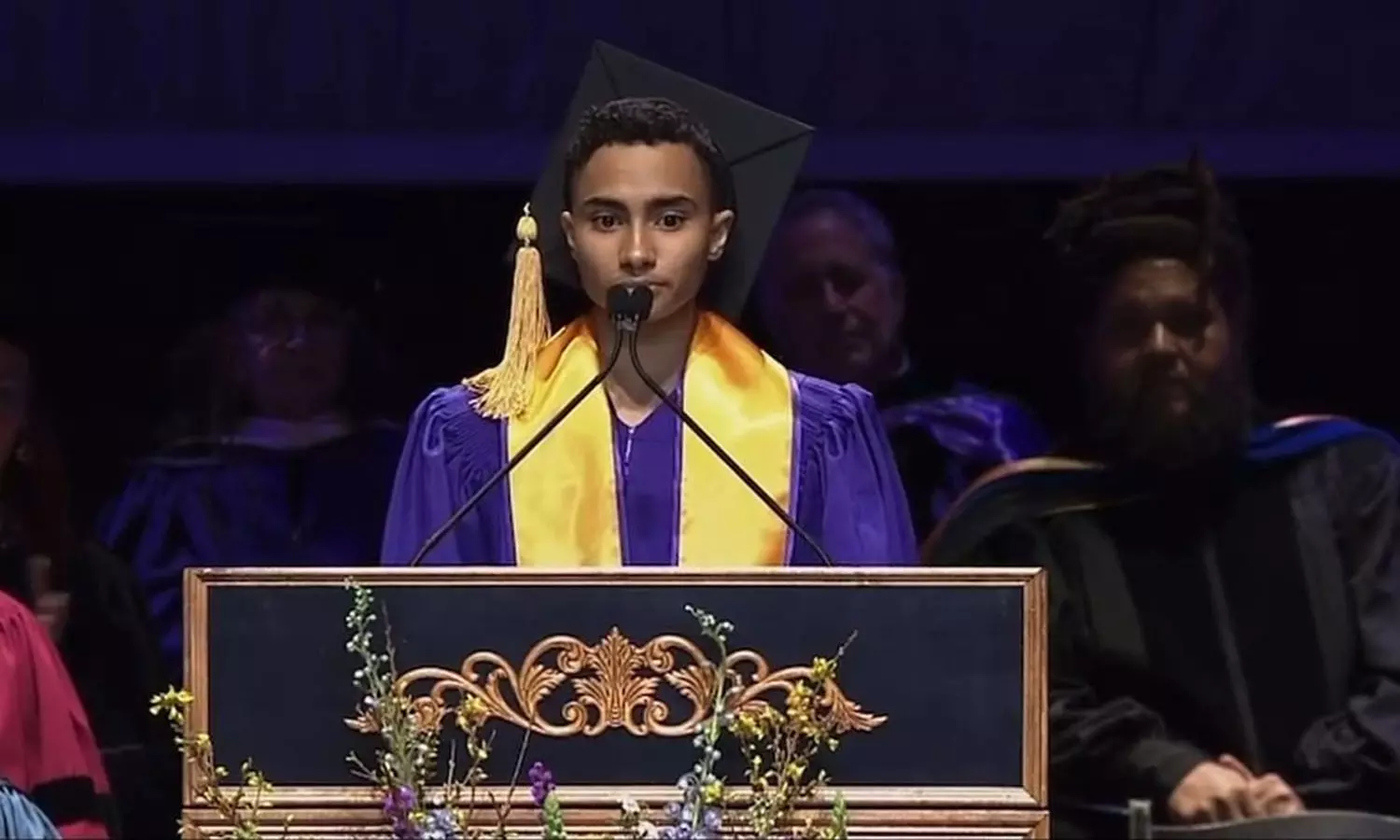 ഗസ്സ വംശഹത്യയെ അമേരിക്ക പിന്തുണക്കുന്നു; ഇസ്രായേലിനെ അപലപിച്ചു പ്രസംഗിച്ച വിദ്യാർഥിയുടെ ബിരുദം തടഞ്ഞുവെച്ച് ന്യൂയോർക്ക് യൂനിവേഴ്സിറ്റി