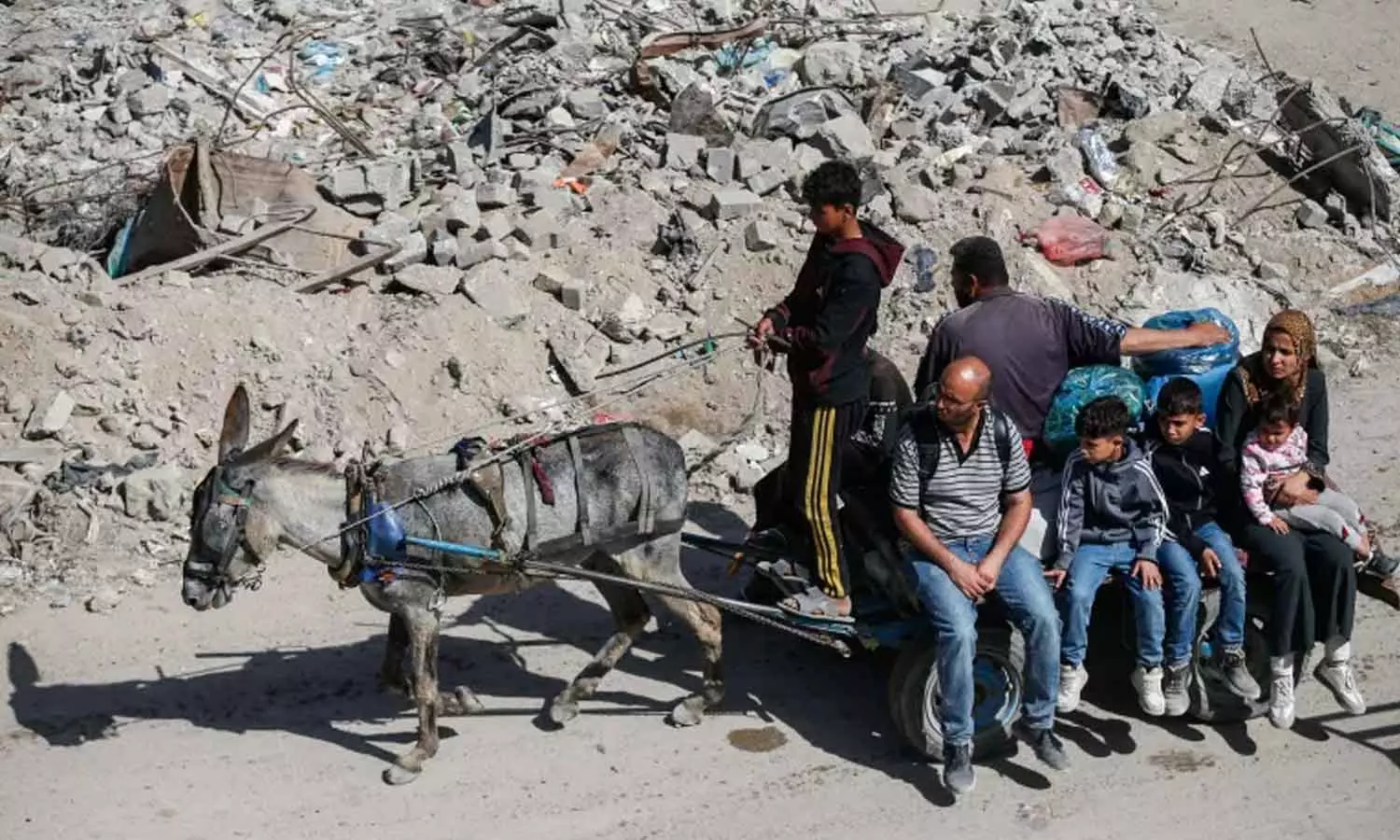 2,985 Palestinians have been killed and 8,173 wounded since Israel broke the Gaza ceasefire