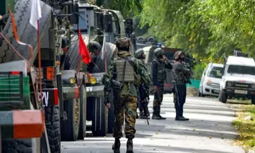 ഇന്ത്യ-പാക് വെടിനിർത്തൽ ഞായറാഴ്ച വരെ നീട്ടിയെന്ന് പാക് വിദേശകാര്യമന്ത്രി; പ്രതികരിക്കാതെ ഇന്ത്യ