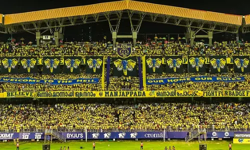 ലൈസൻസും പോയോ?; ബ്ലാസ്റ്റേഴ്സിന്റെ ലൈസൻസ് തള്ളി എഐഎഫ്എഫ് ലൈസൻസും പോയോ?; ബ്ലാസ്റ്റേഴ്സിന്റെ ലൈസൻസ് തള്ളി എഐഎഫ്എഫ്