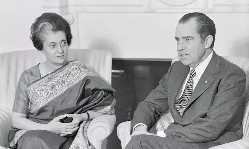 വൈറ്റ് ഹൗസില്‍ ചെന്ന് അമേരിക്കന്‍ പ്രസിഡന്റിനെ നിര്‍ത്തിപ്പൊരിച്ച ഇന്ദിര; അന്ന് നിക്സണുമായുള്ള കൂടിക്കാഴ്ചയില്‍ സംഭവിച്ചതെന്ത്?