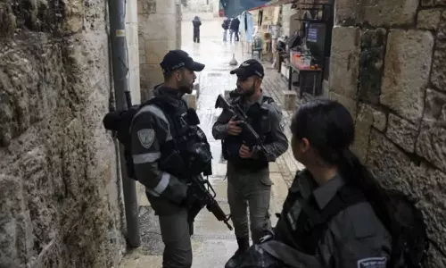 ഗസ്സ പൂർണമായും പിടിച്ചെടുക്കാനുള്ള സൈനിക ഓപ്പറേഷൻ ആരംഭിച്ച് ഇസ്രായേൽ; വടക്കൻ ഗസ്സയിൽ നിന്ന് ആളുകളെ ആട്ടിയോടിക്കുന്നു