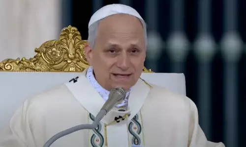 സഭയുടെ അമരത്ത്; ലിയോ പതിനാലാമൻ മാർപാപ്പ സ്ഥാനമേറ്റു