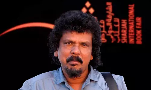 ‘കവിതയെനിക്ക് സമരം മാത്രമല്ല, ആയുധം കൂടിയാണ്, കണ്ണോട് കണ്ണായിടാം എന്ന പാട്ട് ഒരു ജോബ് കുര്യൻ മാജിക്കാണ്’; ഗാനരചയിതാവ് സംസാരിക്കുന്നു
