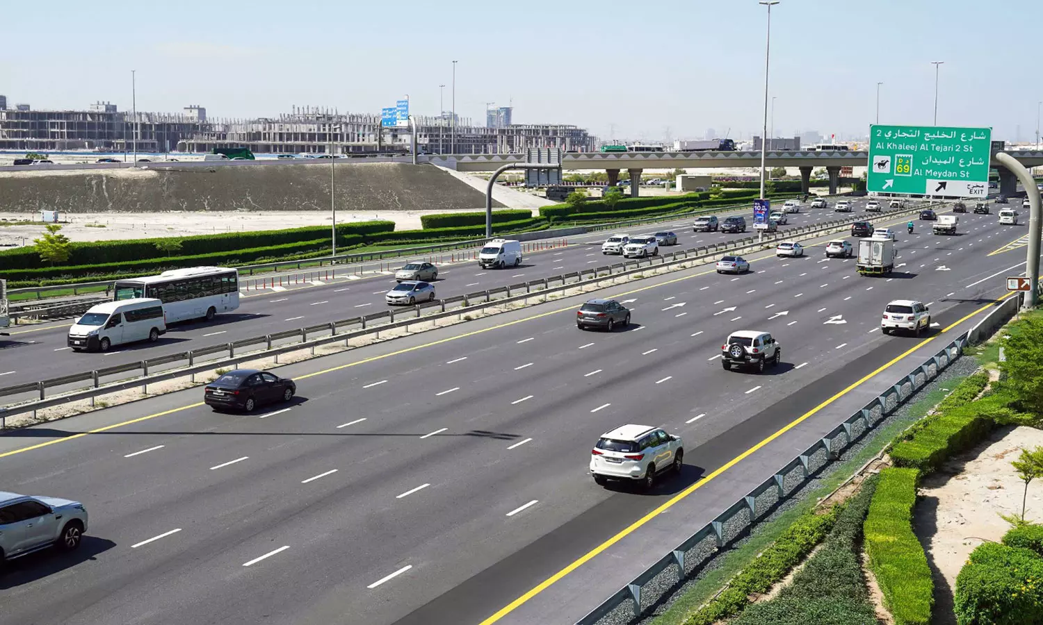 Dubai Plans Six New Lanes For Buses And Taxis Dubai Plans Six New Lanes For Buses And Taxis