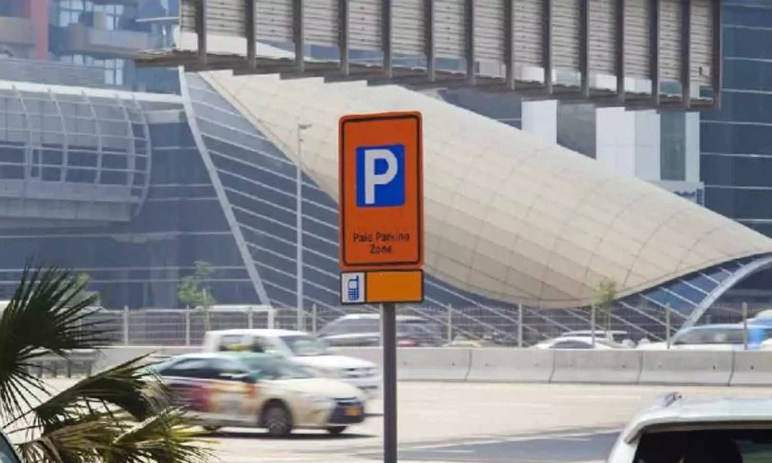 ദുബൈയിലെ എല്ലായിടത്തും ഇനി പ്രതിമാസ പാർക്കിങ്​; പാർക്കിൻ ഓപറേറ്റ് ചെയ്യുന്ന സ്ഥലങ്ങളിലാണ് സൗകര്യം