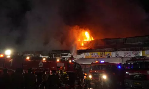 Muslim League against corporation on bus stand fire Muslim League against corporation on bus stand fire