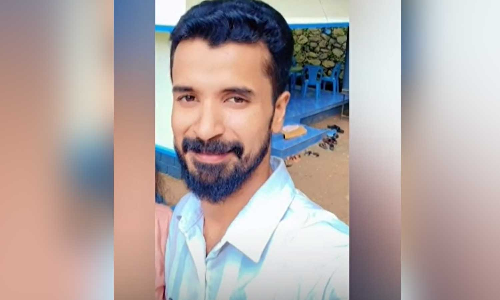 തോട്ടിൽ മീൻ പിടിക്കുന്നതിനിടയിൽ യുവാവിനെ കാണാതായി