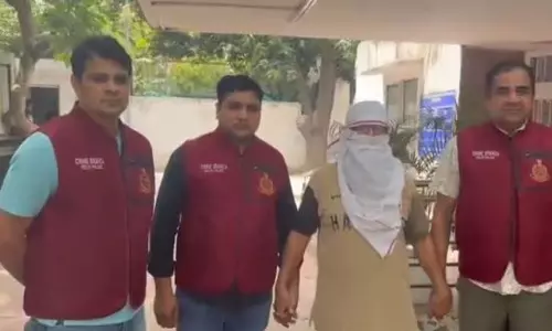 ‘മനുഷ്യരെ കൊലപ്പെടുത്തി മുതലകൾക്ക് തീറ്റകൊടുക്കും’; രാജ്യത്തെ ഞെട്ടിച്ച സീരിയൽ കില്ലർ പിടിയിൽ ‘മനുഷ്യരെ കൊലപ്പെടുത്തി മുതലകൾക്ക് തീറ്റകൊടുക്കും’; രാജ്യത്തെ ഞെട്ടിച്ച സീരിയൽ കില്ലർ പിടിയിൽ