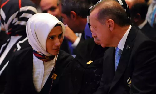 ഇന്ത്യയെ ആക്രമിക്കാന്‍ പാകിസ്താന് ഡ്രോണുകള്‍ നല്‍കിയത് സുമയ്യ ഉര്‍ദുഗാന്‍റെ ഭര്‍ത്താവിന്റെ കമ്പനിയോ? സെലെബി വിലക്കിനു പിന്നിലെന്ത്?