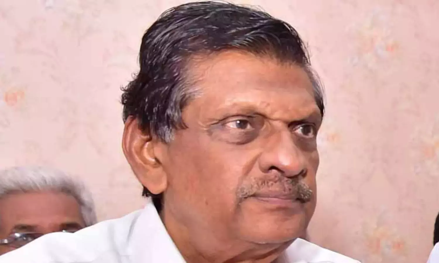 എല്ലാവരുടെയും അനുമതിയോടെയാണ് കോളജുകൾക്ക് അംഗീകാരം നൽകിയത്; അൽഫോൺസ് കണ്ണന്താനത്തിന്റെ വെളിപ്പെടുത്തലിൽ പ്രതികരിച്ച് പി.ജെ ജോസഫ്