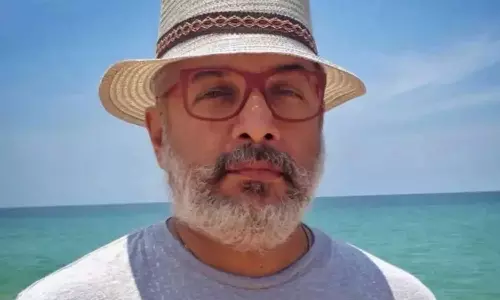 പ്രശസ്ത ഫോട്ടോഗ്രാഫറും നടനുമായ രാധാകൃഷ്ണൻ ചക്യാട്ട് അന്തരിച്ചു