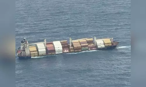 കൊച്ചി കപ്പൽ അപകടം; 20 പേരെ രക്ഷപ്പെടുത്തി