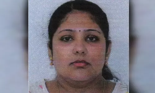 Lakshmi Vijayakumar, who was undergoing treatment after falling into a manhole, passed away in Salalah. Lakshmi Vijayakumar, who was undergoing treatment after falling into a manhole, passed away in Salalah.