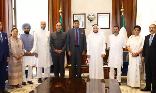 Indian delegation holds talks with Kuwaiti Deputy Prime Minister and senior officials