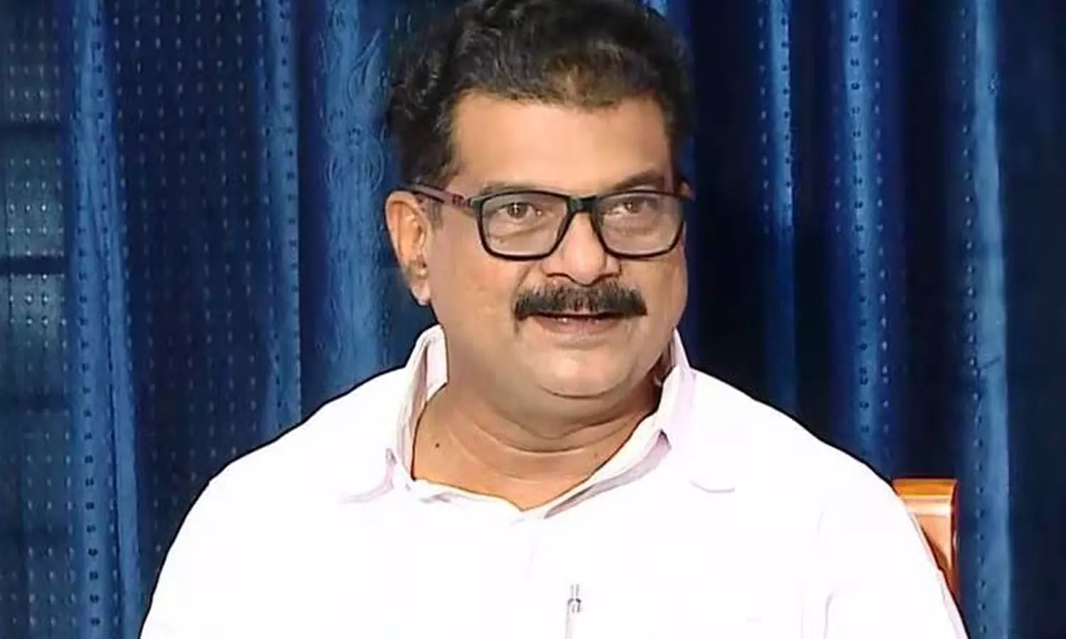 പരിഹരിക്കാൻ പറ്റാത്ത നിലക്കുള്ള പ്രശ്നം ഇപ്പോഴില്ല: നിലപാട് മയപ്പെടുത്തി പി.വി.അൻവർ