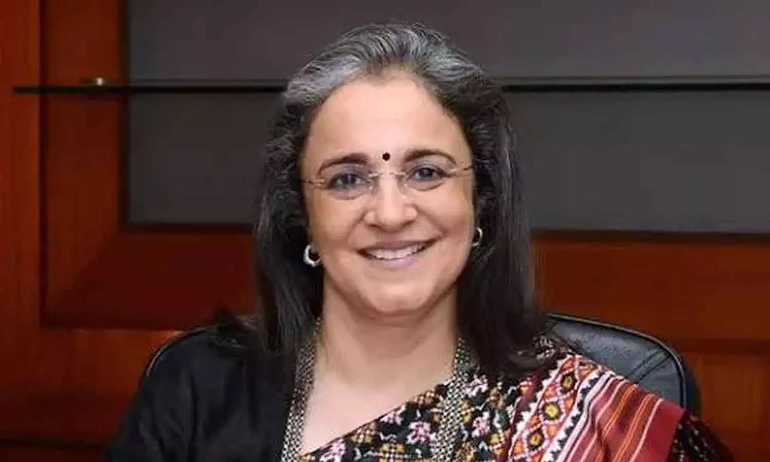 മുൻ സെബി ചെയർപേഴ്സൺ മാധവി ബൂച്ചിനെതിരായ പരാതി തീർപ്പാക്കി മുൻ സെബി ചെയർപേഴ്സൺ മാധവി ബൂച്ചിനെതിരായ പരാതി തീർപ്പാക്കി