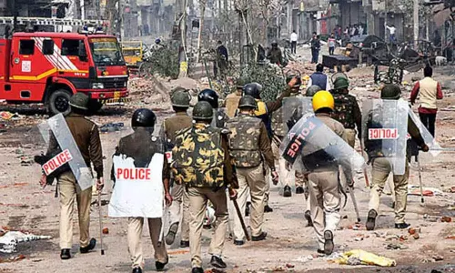 2020 Delhi Riots: Court Says WhatsApp Chats Cannot be Substantive Evidence in Murder Cases