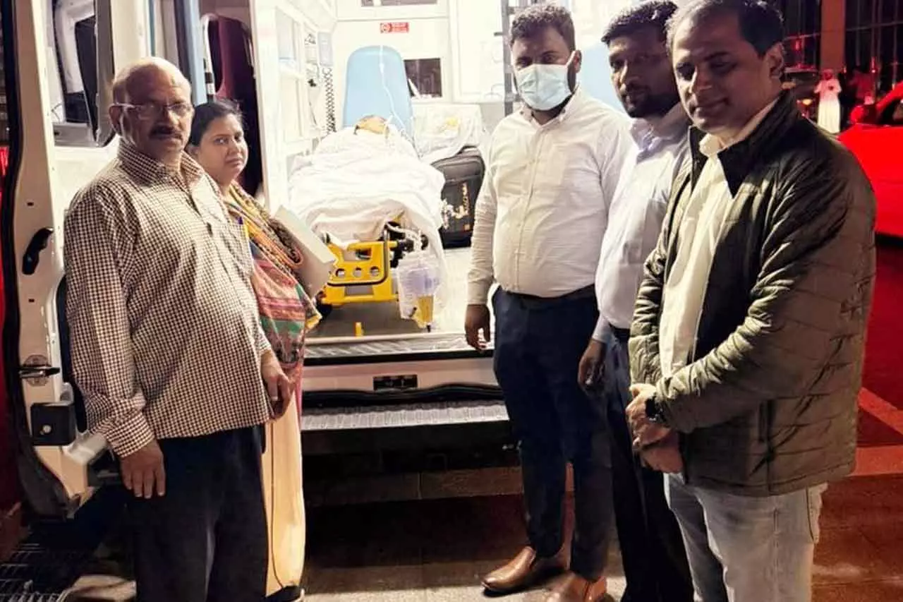 ജുബൈലിൽ പക്ഷാഘാതത്തെ തുടർന്ന് കോമയിലായ ഇന്ത്യക്കാരനെ നാട്ടിലേക്ക് കൊണ്ടുപോയി