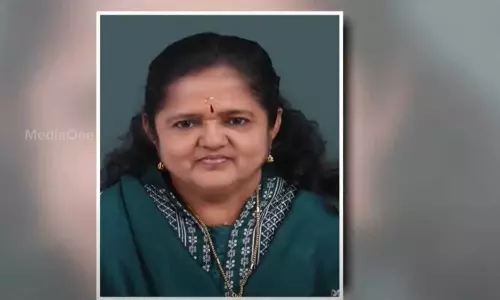 വിരമിക്കാന്‍ രണ്ടുദിവസം മാത്രം; പാലക്കാട്ട് ബസിനടിയില്‍പ്പെട്ട് എംപ്ലോയ്മെൻറ് ഓഫീസര്‍ക്ക് ദാരുണാന്ത്യം