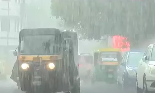 അതിതീവ്ര മഴയ്ക്ക് സാധ്യത; മൂന്ന് ജില്ലകളില്‍ റെഡ് അലർട്ട്