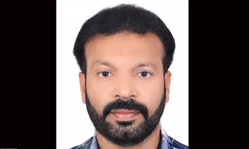 A Malayali man died in Abu Dhabi while he was about to return home today.