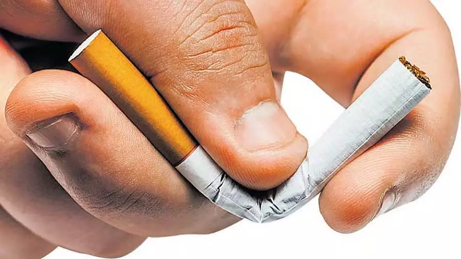 പുകയില ഉത്പന്നങ്ങള്‍ വാങ്ങാനുള്ള പ്രായം ഇരുപത്തിയൊന്നായി ഉയര്‍ത്തി കര്‍ണാക സര്‍ക്കാര്‍; ഹുക്ക ബാറുകള്‍ക്കും നിരോധനം