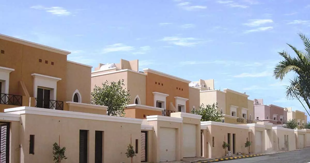 സൗദിയിൽ വീടുകൾക്ക് ആവശ്യക്കാരേറുന്നു സൗദിയിൽ വീടുകൾക്ക് ആവശ്യക്കാരേറുന്നു