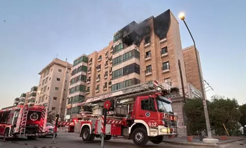 കുവൈത്ത് റിഗ്ഗ മേഖലയിലെ രണ്ട് അപ്പാർട്ടുമെന്റുകളിൽ തീപിടിത്തം; മൂന്ന് പേർ മരിച്ചു
