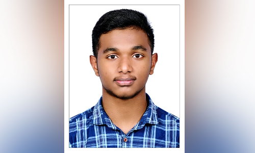 എറണാകുളത്ത് പ്ലസ് വൺ വിദ്യാർഥി മുങ്ങി മരിച്ചു