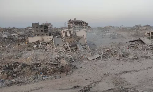 ഗസ്സയിലെ ഏക ഡയാലിസിസ് കേന്ദ്രവും ബോംബിട്ട് തകർത്ത് ഇസ്രായേൽ