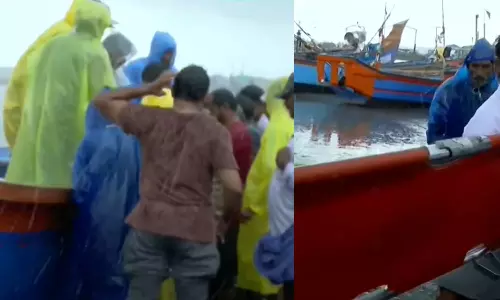 കണ്ണൂർ മീൻകുന്ന് ബീച്ചിൽ കാണാതായ ആളുടെ മൃതദേഹം കണ്ടെത്തി കണ്ണൂർ മീൻകുന്ന് ബീച്ചിൽ കാണാതായ ആളുടെ മൃതദേഹം കണ്ടെത്തി