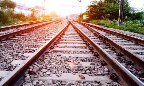 ശബരി റെയില്‍ യാഥാര്‍ഥ്യമാകും; ഭൂമി ഏറ്റെടുക്കൽ നടപടിയുമായി മുന്നോട്ടു പോകാൻ കേന്ദ്രത്തിന്റെ അംഗീകാരം