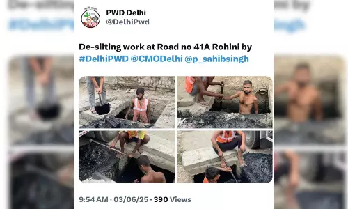 ഡ്രെയിനിൽ ഇറങ്ങുന്ന തൊഴിലാളികളുടെ ചിത്രങ്ങൾ പോസ്റ്റ് ചെയ്ത് ഡൽഹി പിഡബ്ല്യുഡി; വിവാദമായപ്പോൾ ഡിലീറ്റ് ചെയ്തു ഡ്രെയിനിൽ ഇറങ്ങുന്ന തൊഴിലാളികളുടെ ചിത്രങ്ങൾ പോസ്റ്റ് ചെയ്ത് ഡൽഹി പിഡബ്ല്യുഡി; വിവാദമായപ്പോൾ ഡിലീറ്റ് ചെയ്തു