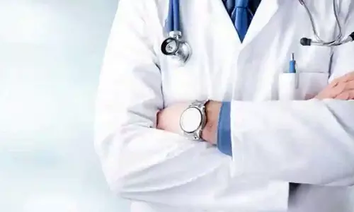 ഇടത് കണ്ണിന് നല്‍കേണ്ട കുത്തിവെപ്പ് വലത് കണ്ണിന്  നല്‍കി; തിരു. സർക്കാർ കണ്ണാശുപത്രിയിലെ ഡോക്ടർക്ക് സസ്പെൻഷൻ