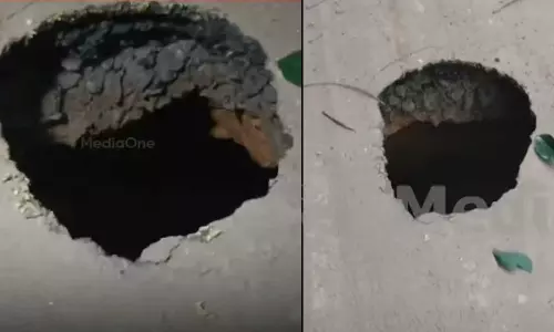 കിണറല്ലിത്, റോഡിലെ കുഴി; കണ്ണൂർ ചെങ്ങളായിയിൽ റോഡിൽ വൻ ഗർത്തം, അഞ്ച്  മീറ്ററോളം ആഴം