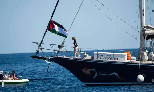 ഫ്രീഡം ഫ്ലോട്ടില്ല ഗസ്സ തീരം തൊടാൻ അനുവദിക്കിലെന്ന് ഇസ്രായേൽ; തടയാനാവില്ലെന്ന് സംഘാടകർ ഫ്രീഡം ഫ്ലോട്ടില്ല ഗസ്സ തീരം തൊടാൻ അനുവദിക്കിലെന്ന് ഇസ്രായേൽ; തടയാനാവില്ലെന്ന് സംഘാടകർ