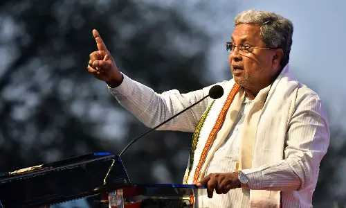 ബംഗളുരു ദുരന്തം; ഉന്നത പൊലീസ് ഉദ്യോഗസ്ഥരെ സസ്‌പെൻഡ് ചെയ്തു: സിദ്ധരാമയ്യ