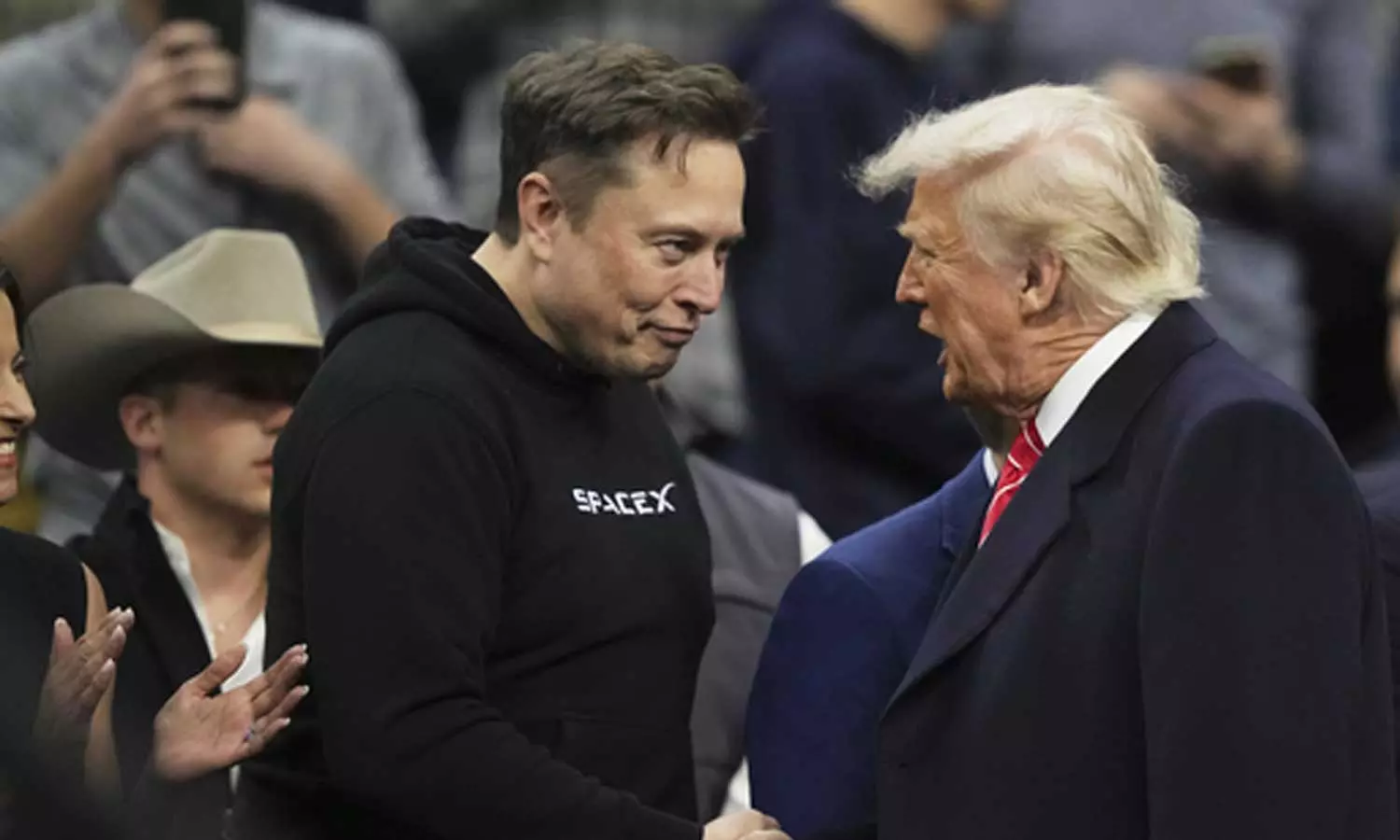 ഇലോൺ മസ്കിന്റെ കമ്പനികൾക്ക് യുഎസ് സർക്കാർ സബ്സിഡികൾ നിർത്തലാക്കും; ട്രംപ്-മസ്ക് വാക്പോര് രൂക്ഷം