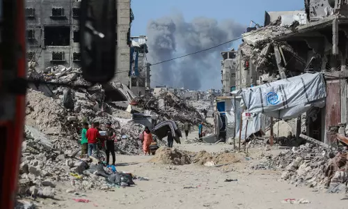 ബലി പെരുന്നാൾ ദിനത്തിലും ഗസ്സയിൽ കൊടുംക്രൂരത  തുടർന്ന്​ ഇസ്രായേൽ; സ്​ത്രീകളും കുട്ടികളുമുൾപ്പെടെ 42 പേർ കൊല്ലപ്പെട്ടു