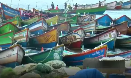 സംസ്ഥാനത്ത് ട്രോളിങ് നിരോധനം ഇന്ന് അർധരാത്രി മുതൽ